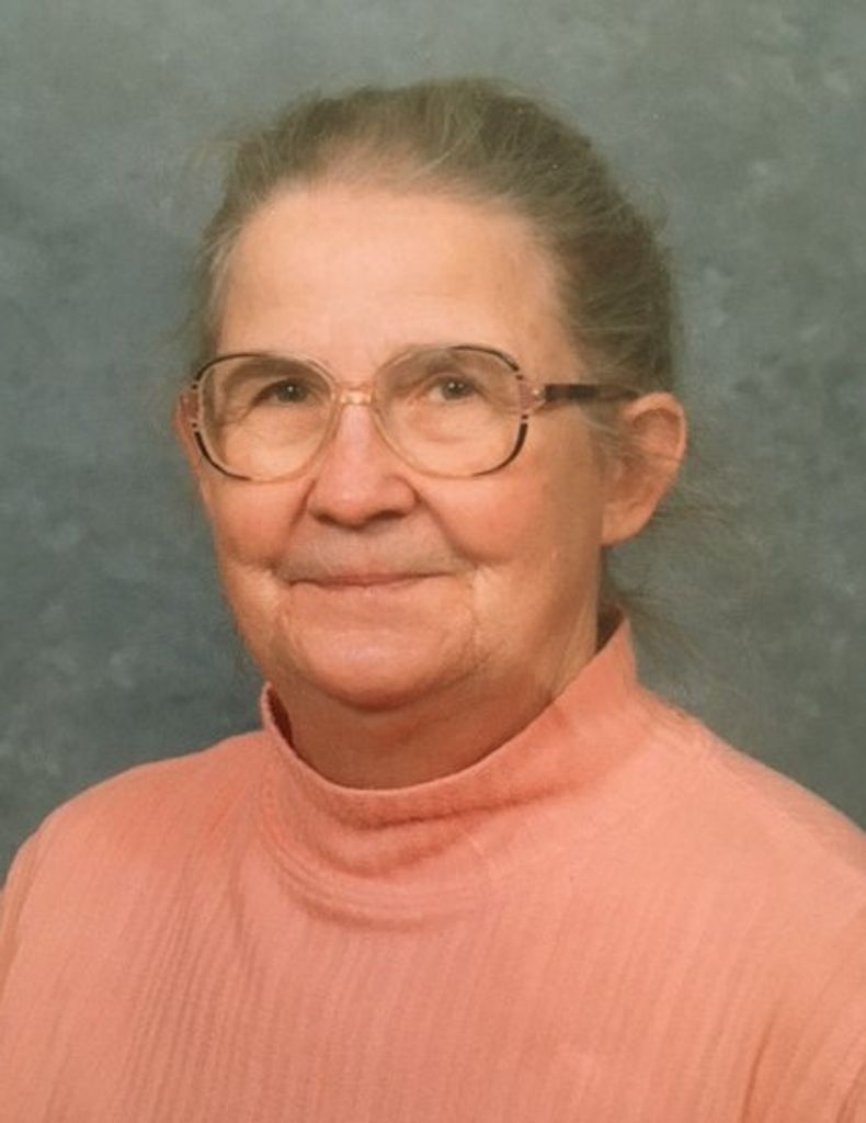 Winnie Mae (Giddens)  Martel