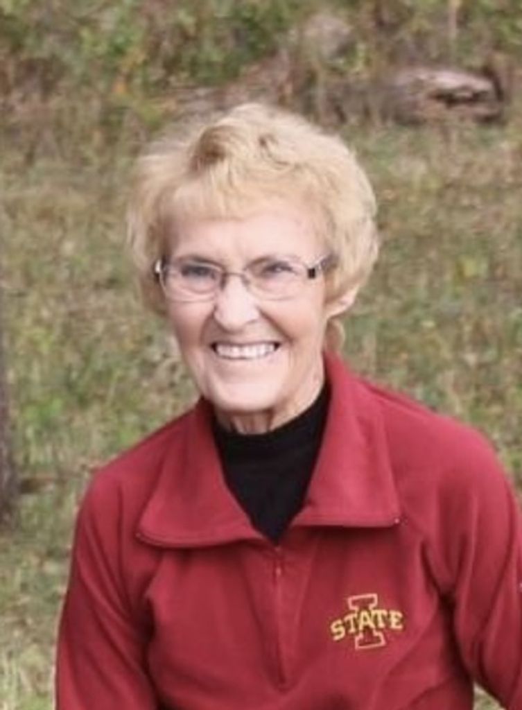 Shirley Mae Ferguson Profile Photo