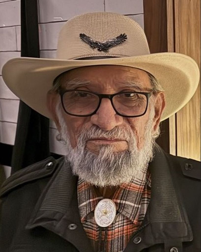Alfredo Torres
