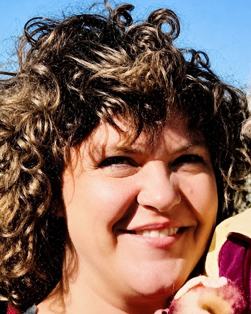 Brenda Laker Profile Photo