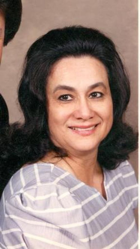 Rachel Q Lopez