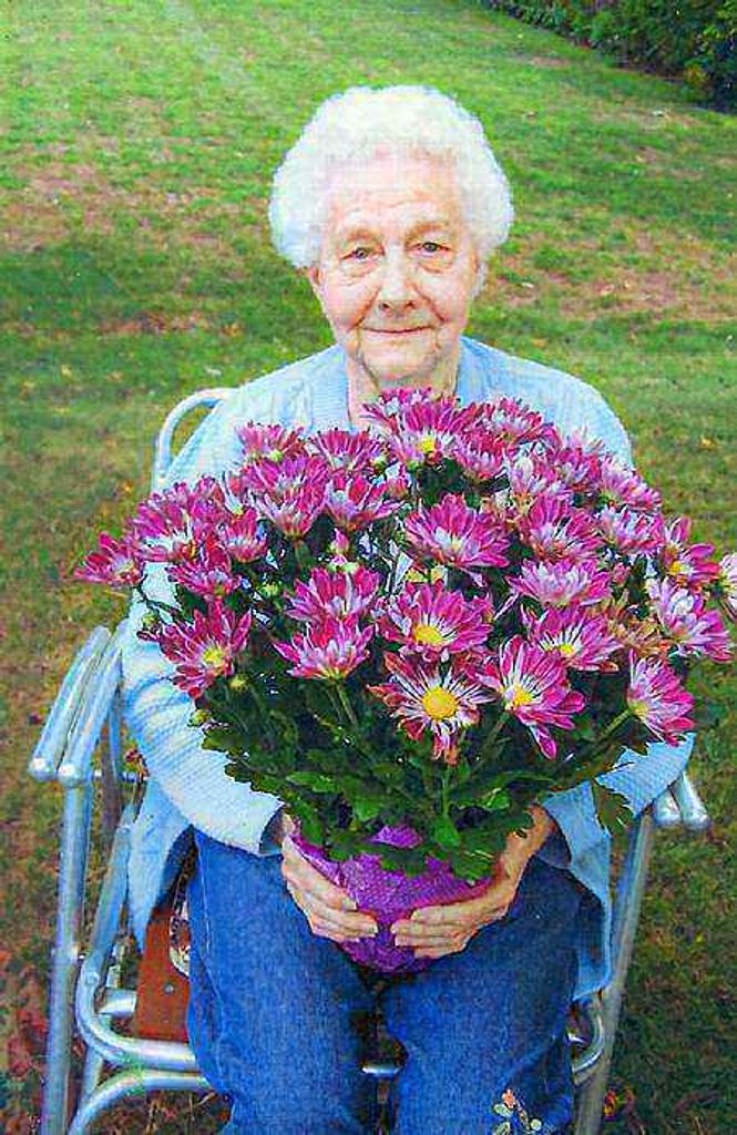 Betty Jane "Miss Betty" Waters Profile Photo