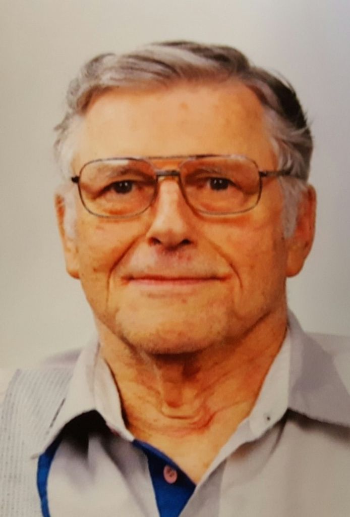 Robert "Bob" Forrer