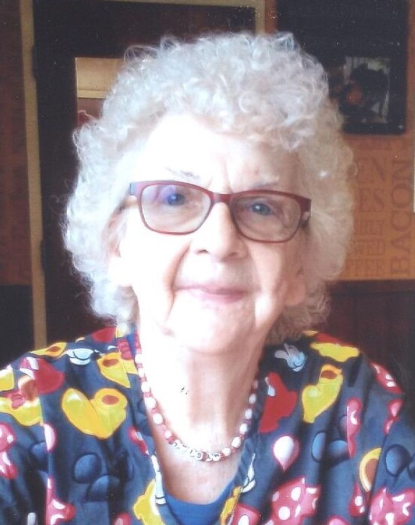 Dottie Brown (Brown)  Applegate