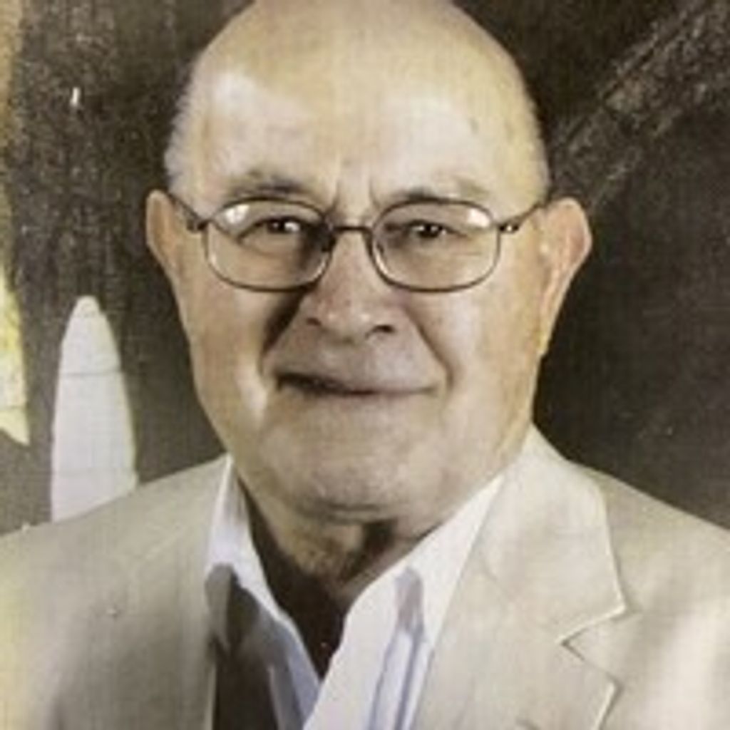 Joseph M Dolezsar