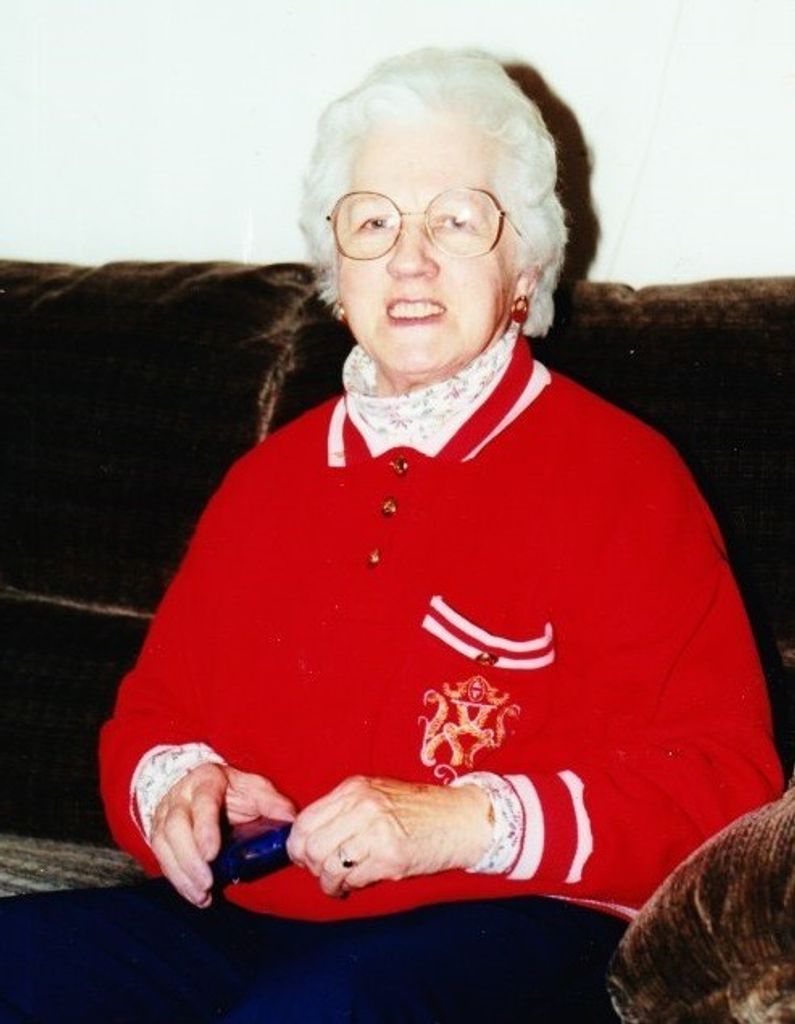 Avis Ruth Malloch Profile Photo