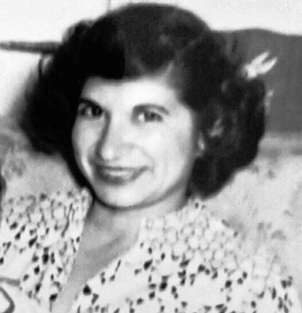 Esther Kalebjian Profile Photo