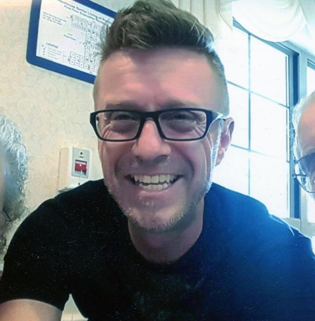 Robert "Bobby" Dean Jones Ii