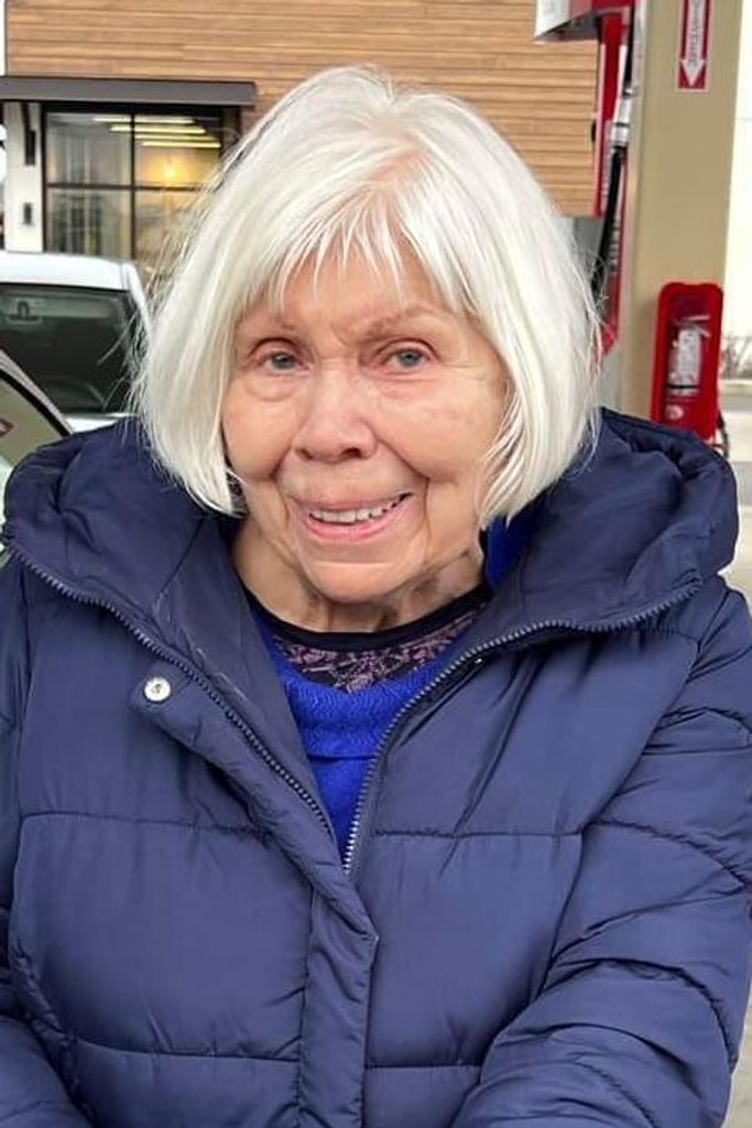 Dolores Louise Gilliam Barrett Profile Photo