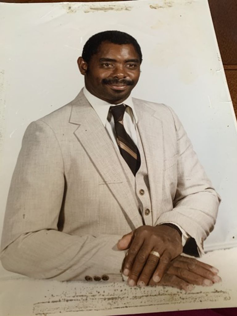 Milton Effael Shannon