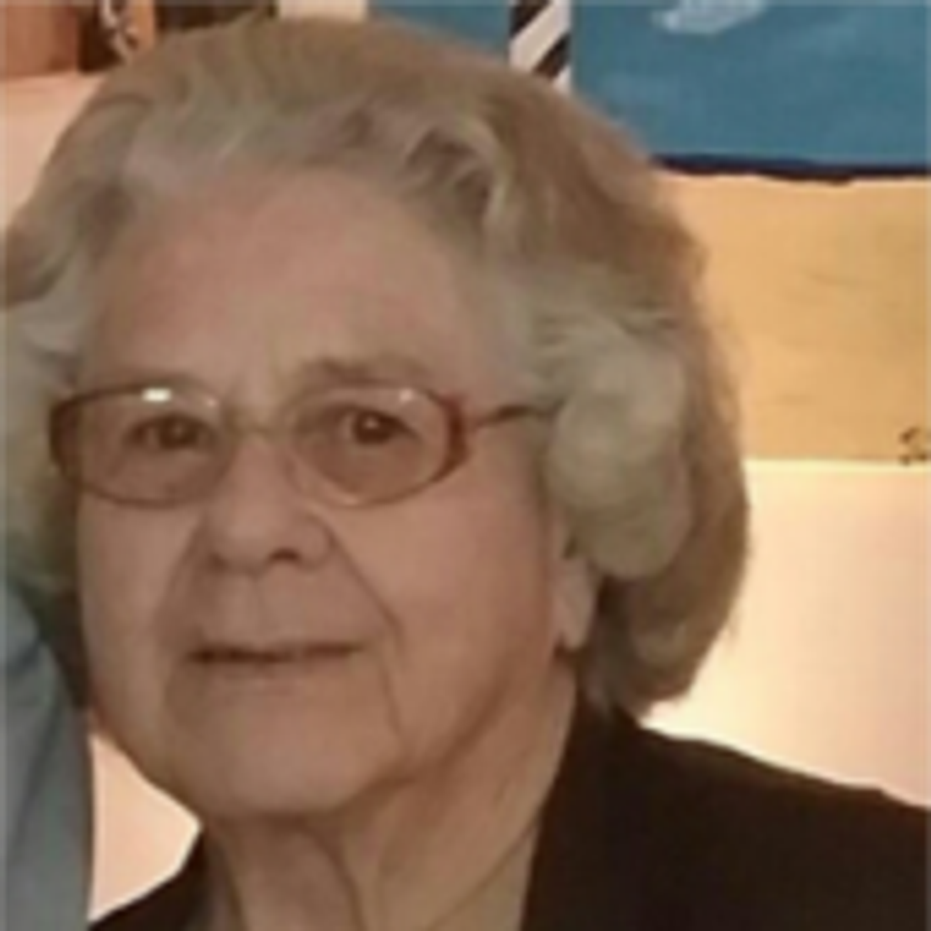 Sallie Lavolla Lucas