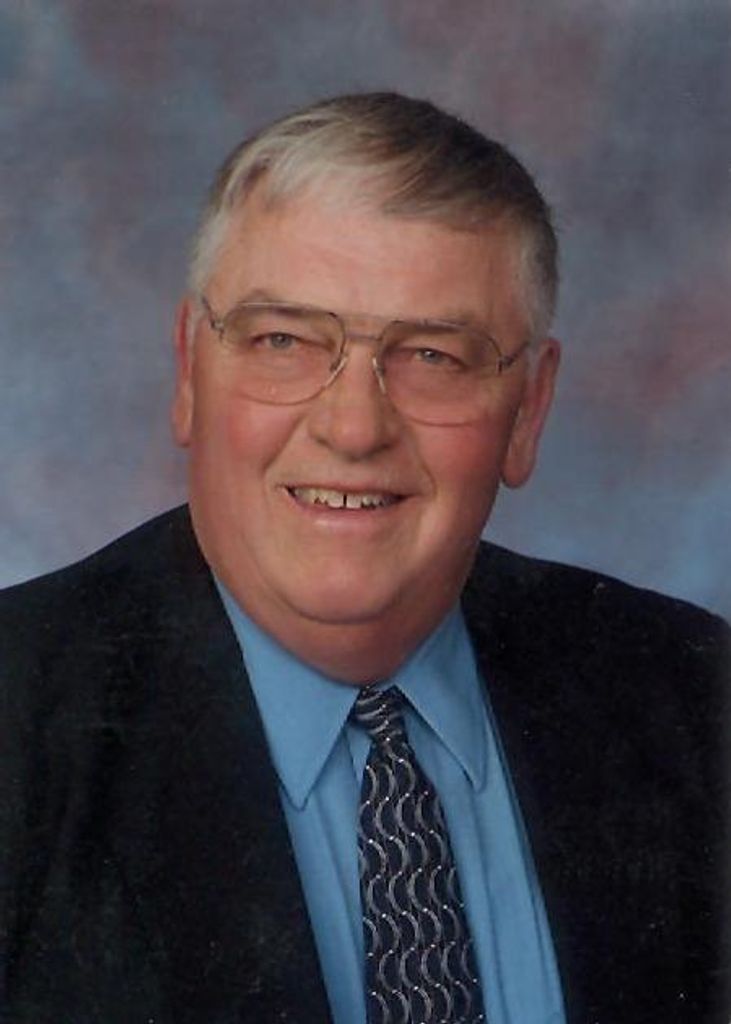 Dennis Myers