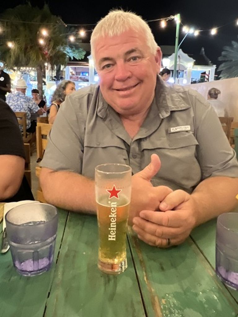 Roy Thompson Profile Photo