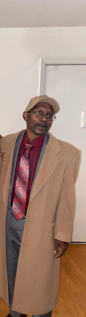 Bennie Thompkins Profile Photo