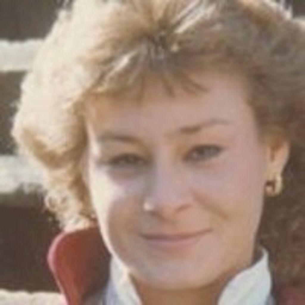 Anne Cusolito