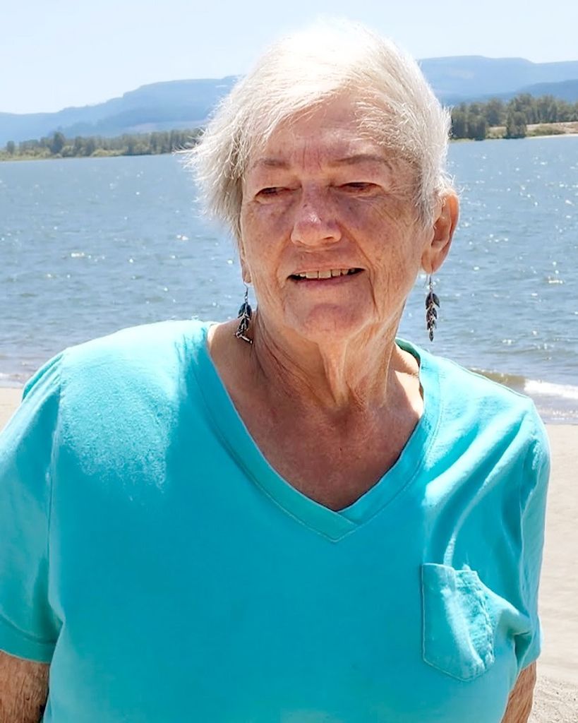 Naomi Christensen Profile Photo