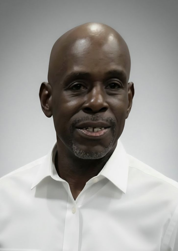 Tova Lamark Bean Profile Photo
