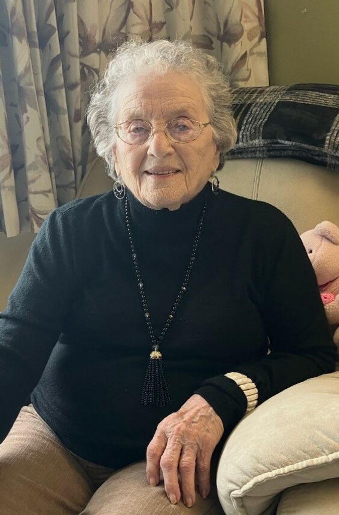 Gloria F. Menio Profile Photo