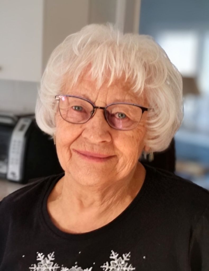 Maria Thiessen Profile Photo