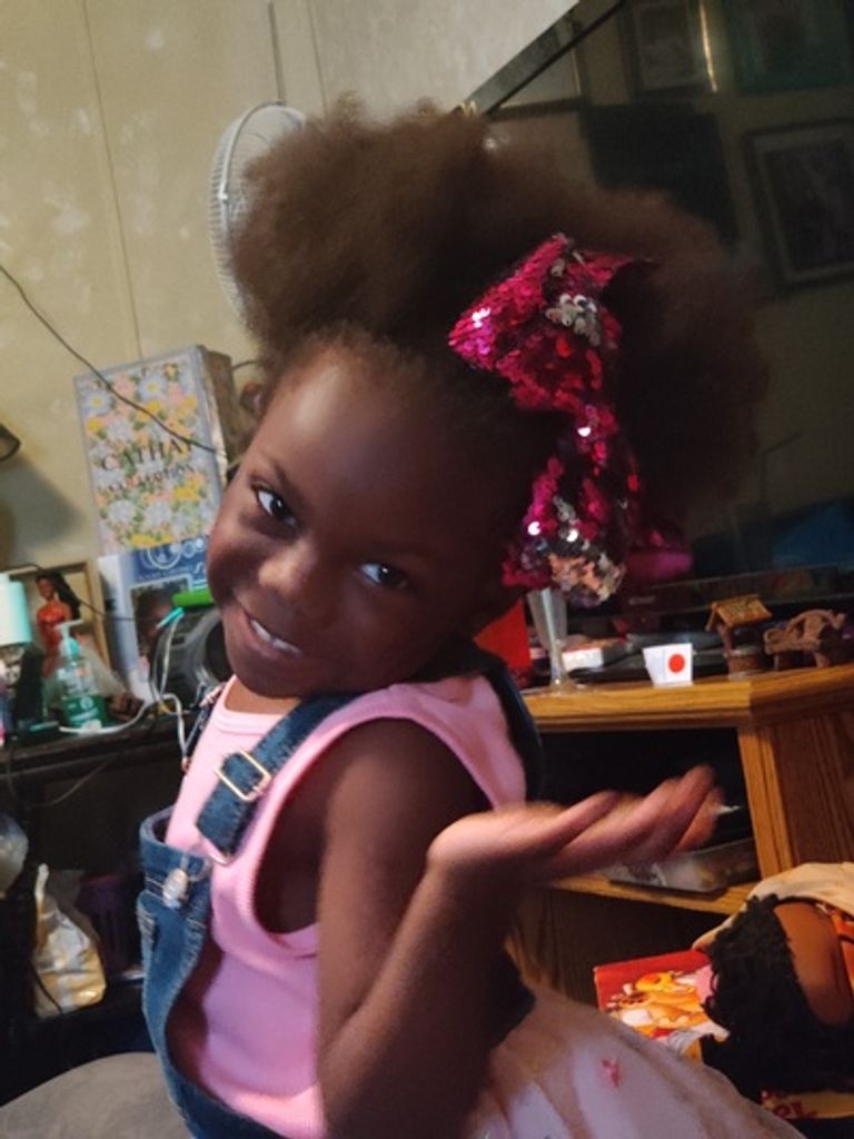 Marquana Dewayne' Mcclure Profile Photo