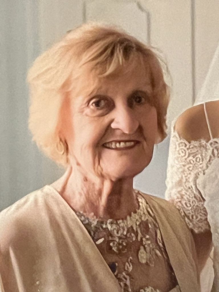 Mary Moll Profile Photo