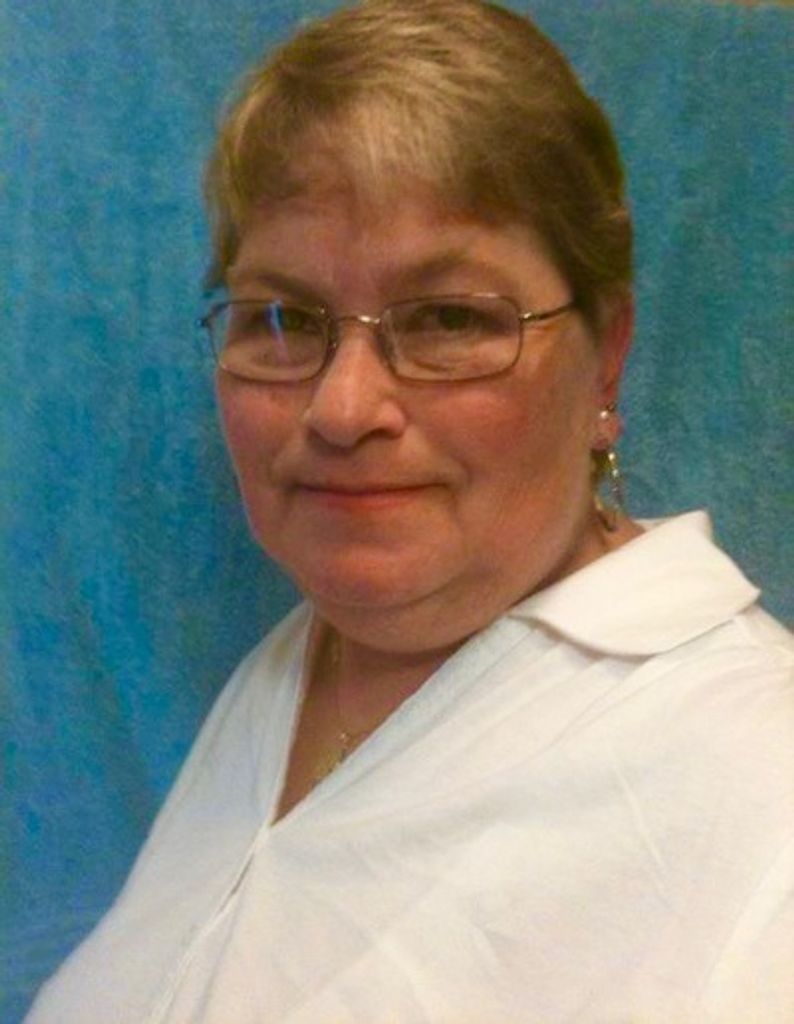 Lou Ann Chandler Profile Photo