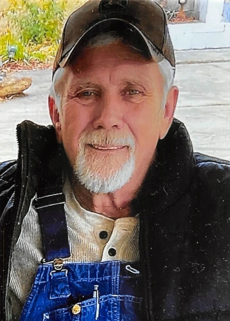 Tommy Michael "Mike" Williams Profile Photo