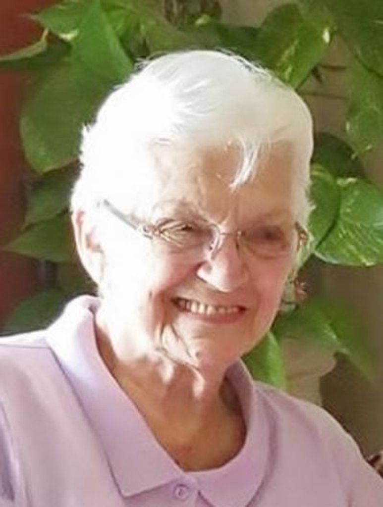 Joycelyne "Joyce" Richard