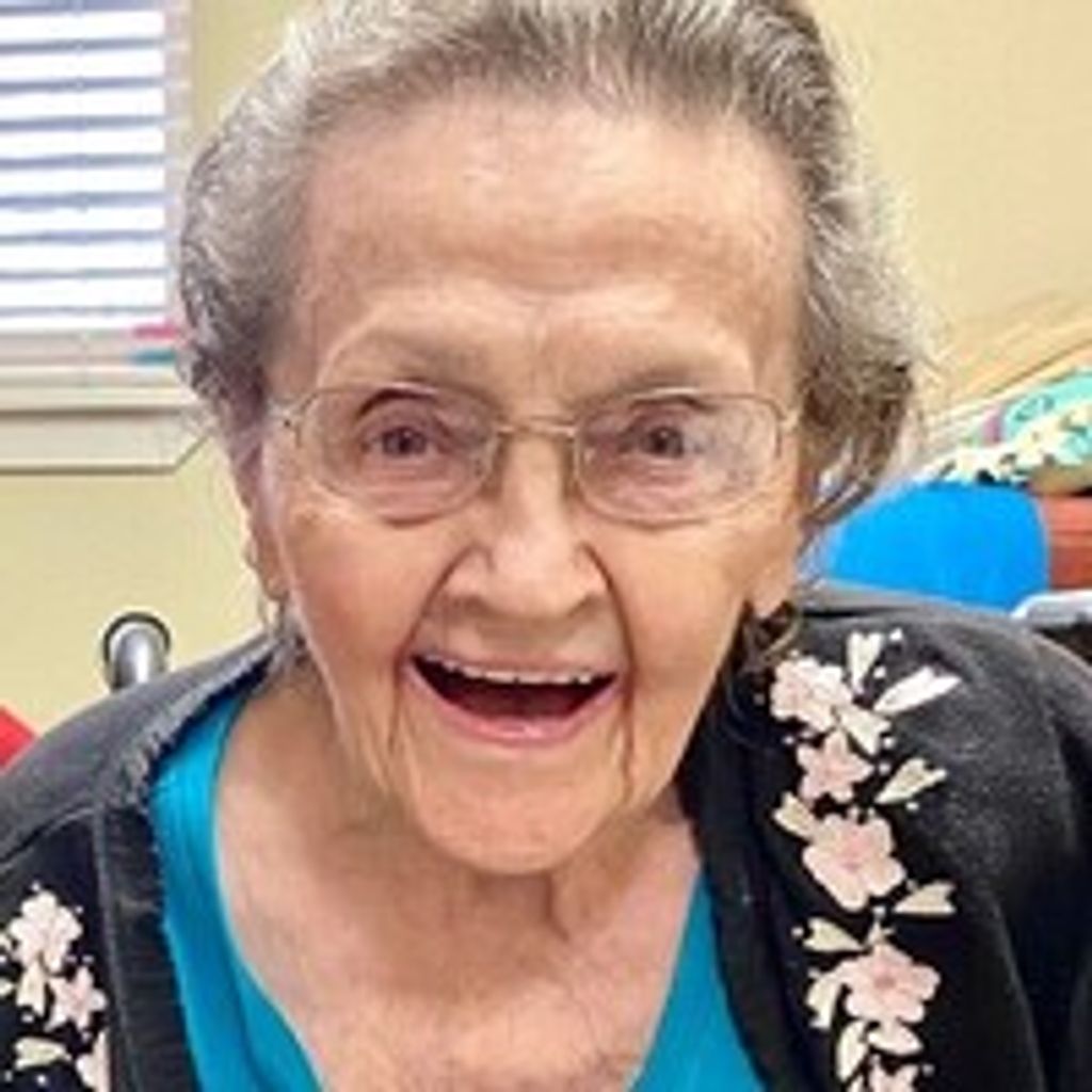 Edna L. 'Sissy' Symank Taylor Profile Photo