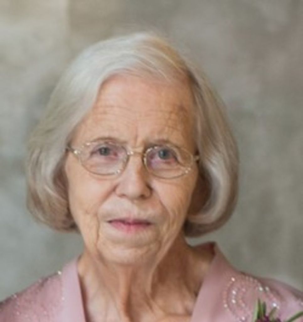 Maxine Matthews