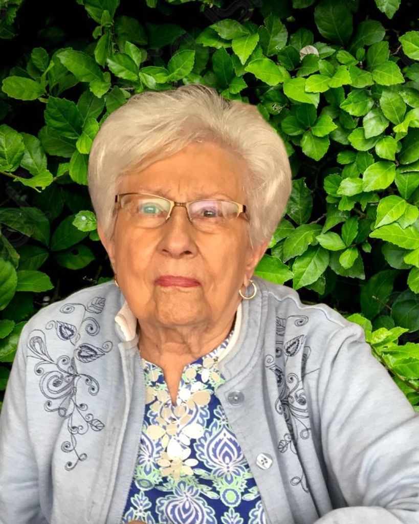 Linda Lamer Profile Photo