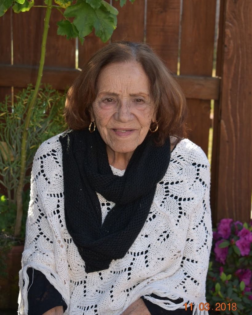 Adelina Moreno Profile Photo