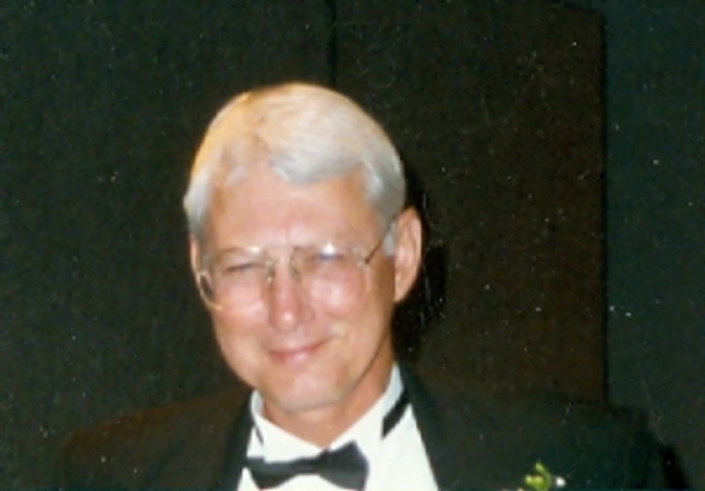 Ross Scharfenberger Profile Photo