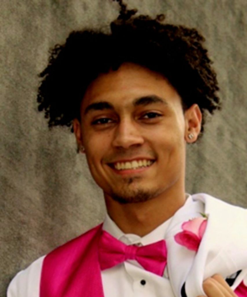 Zachary Ian Mccutcheon Profile Photo