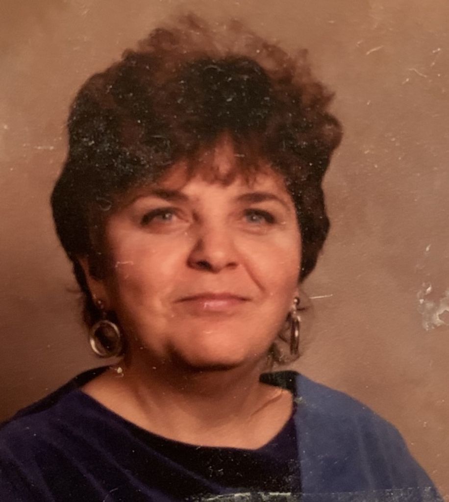 Phyllis Marie (Canacci)  Cuprik