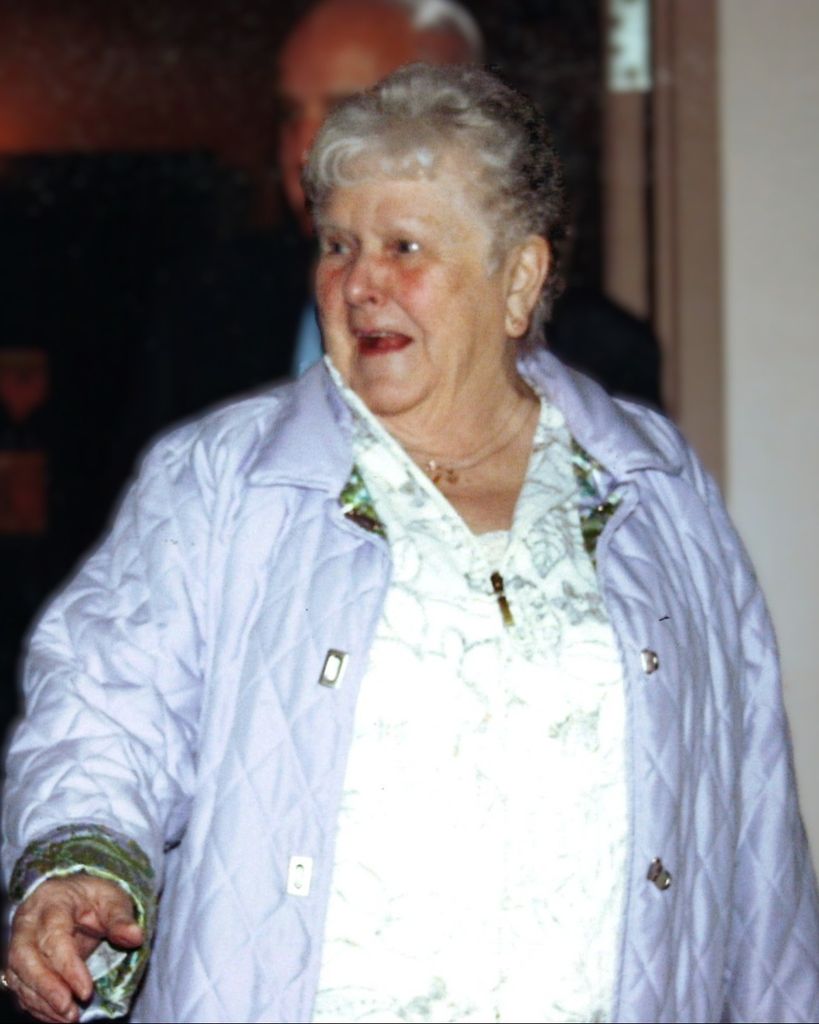 Tena Lorraine Gibb Profile Photo