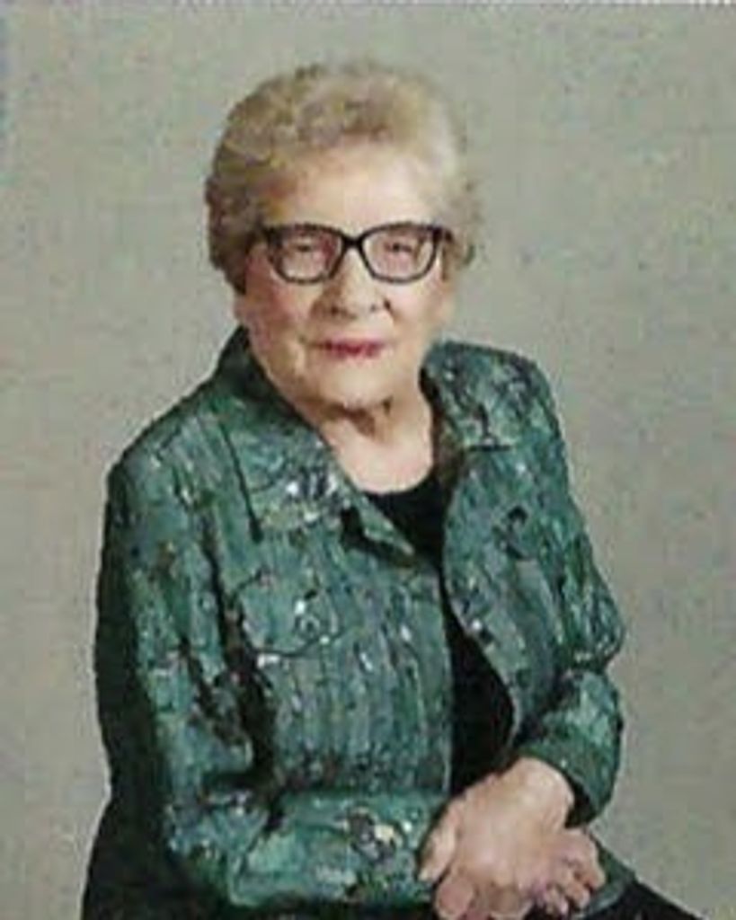 Leora Compton