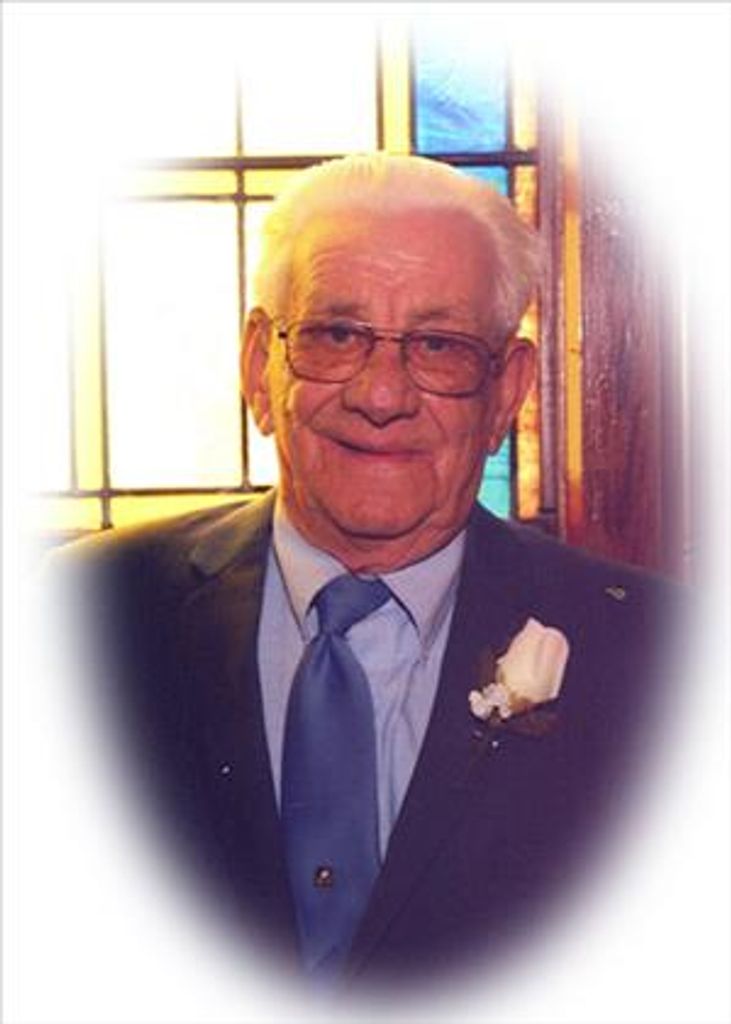 Raymond Lee Sr