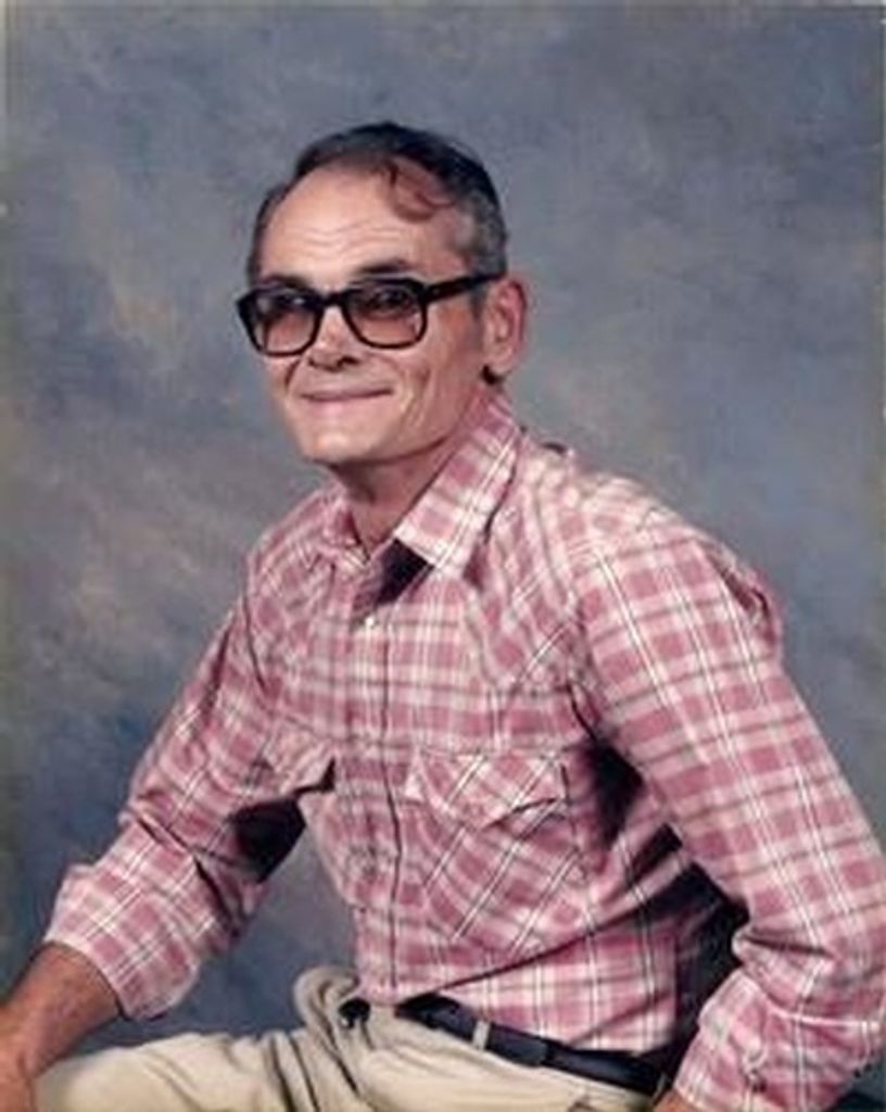 Loyd Earl "Tom" Bryant