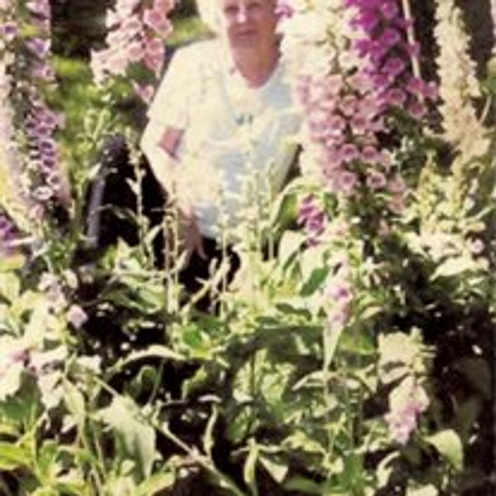 Caroline M. (Chebro) Makray
