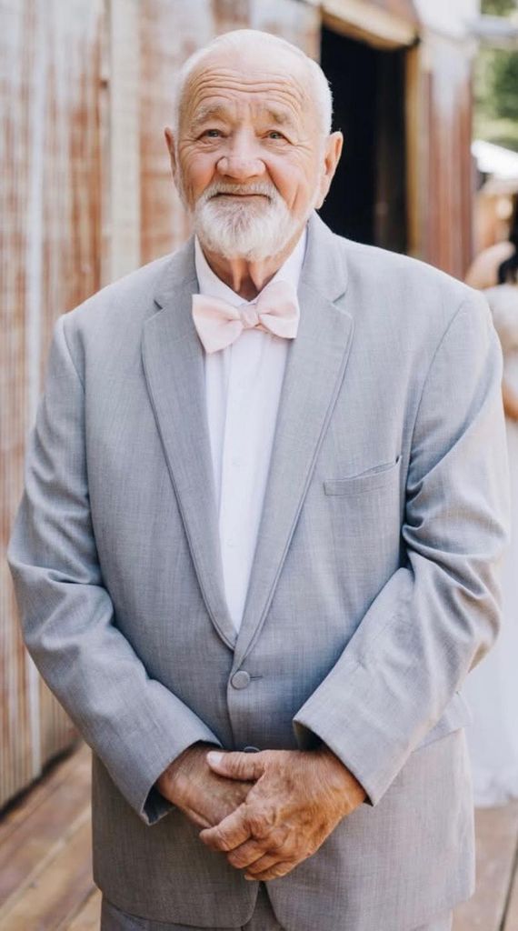 Robert Noil Thompson Profile Photo