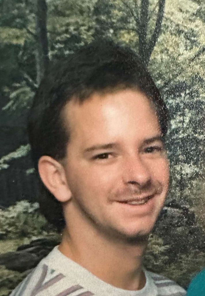 Tony Tomlinson Profile Photo