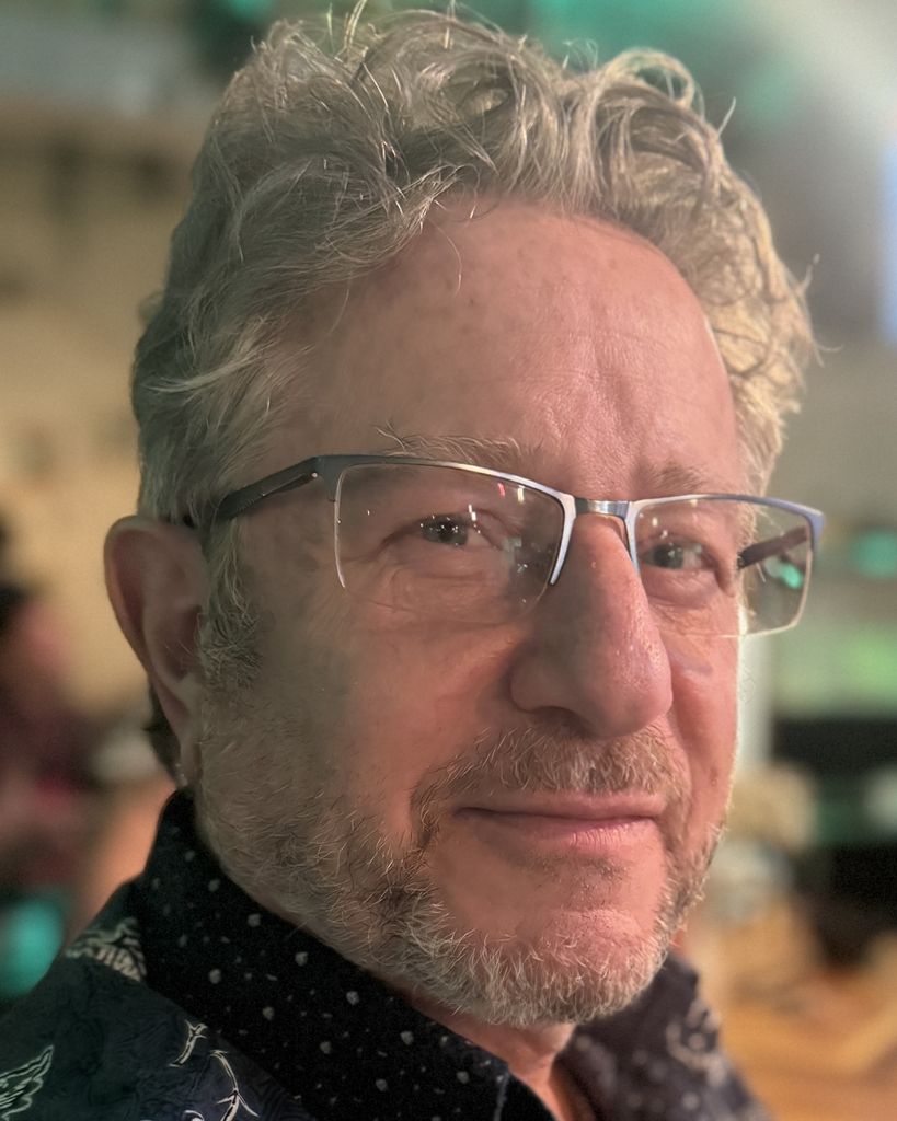 Wayne Lloyd Dicksteen