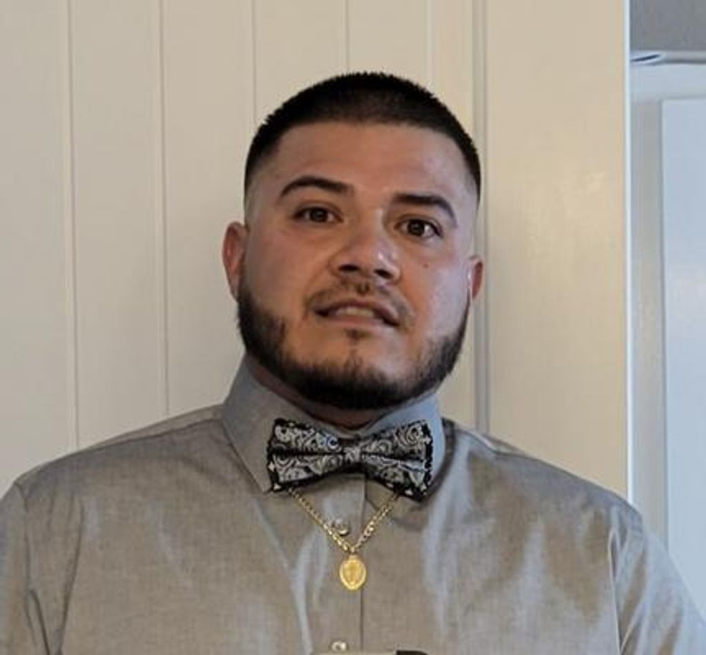 Ernest De La O Profile Photo