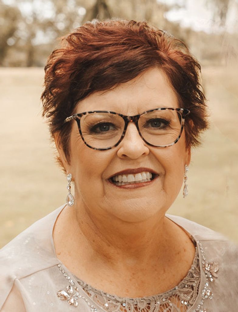 Julie Ann Christensen Profile Photo