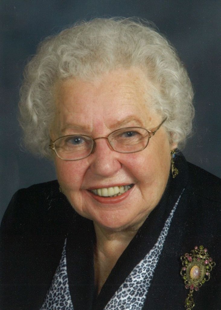 Evelyn Mae Lidenberg