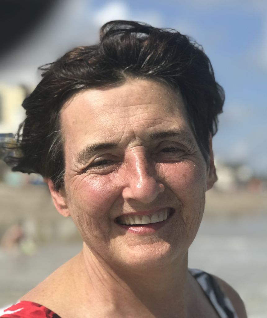 Donna Lee Brophy Profile Photo