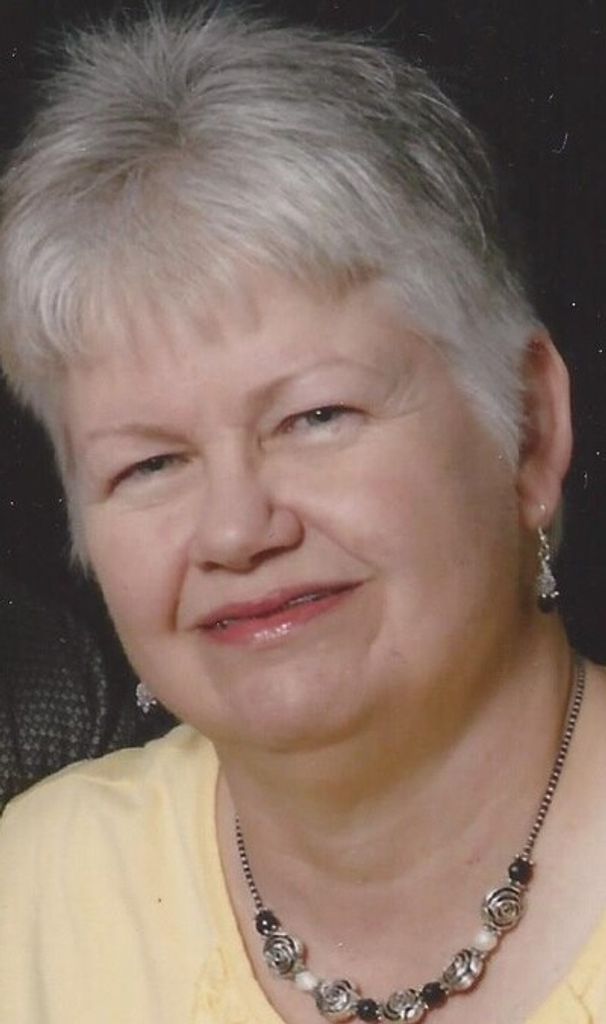 Eileen Lasiter Poss Profile Photo