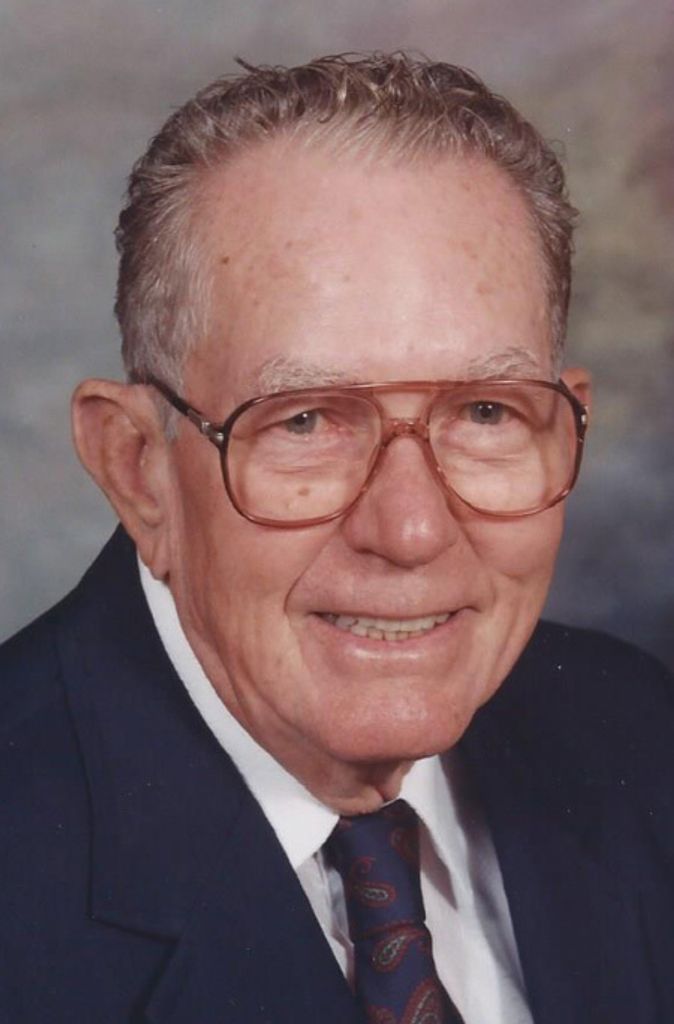 Clyde Leon Crawford Profile Photo