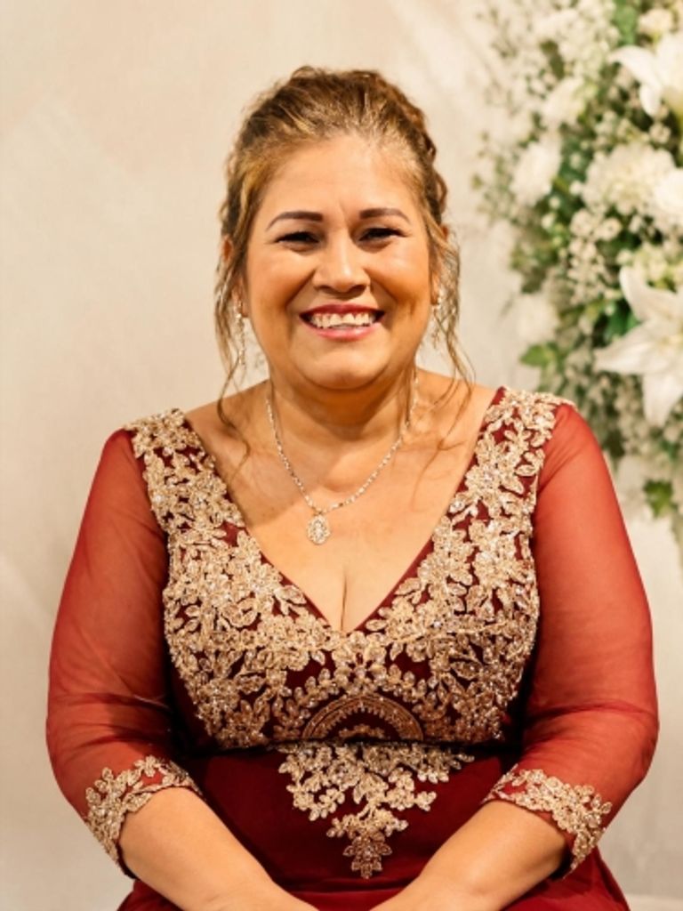 Julia Martinez De Alvarez